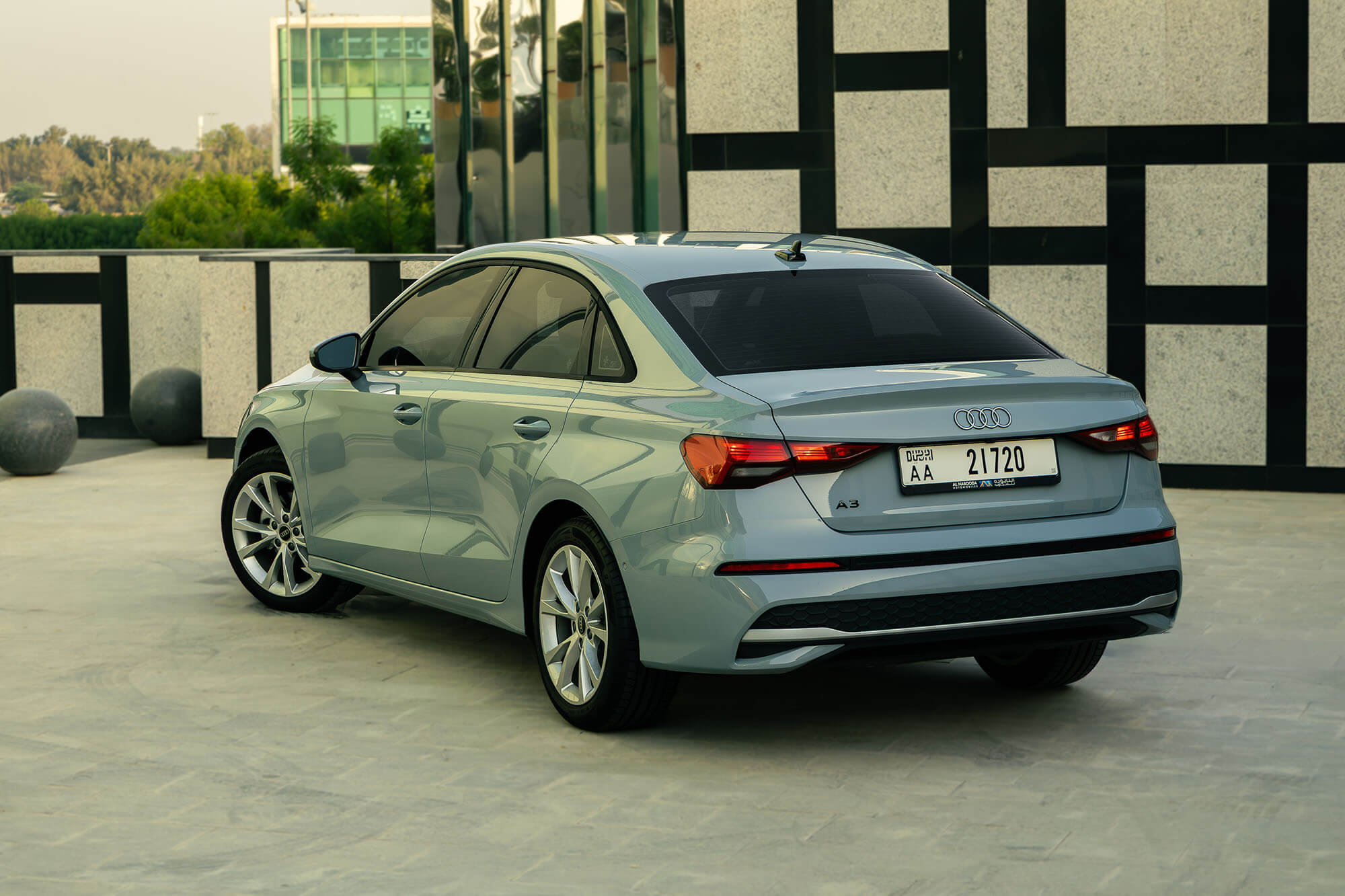 Audi A3 דור חדש אפור