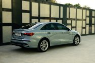Audi A3 דור חדש אפור