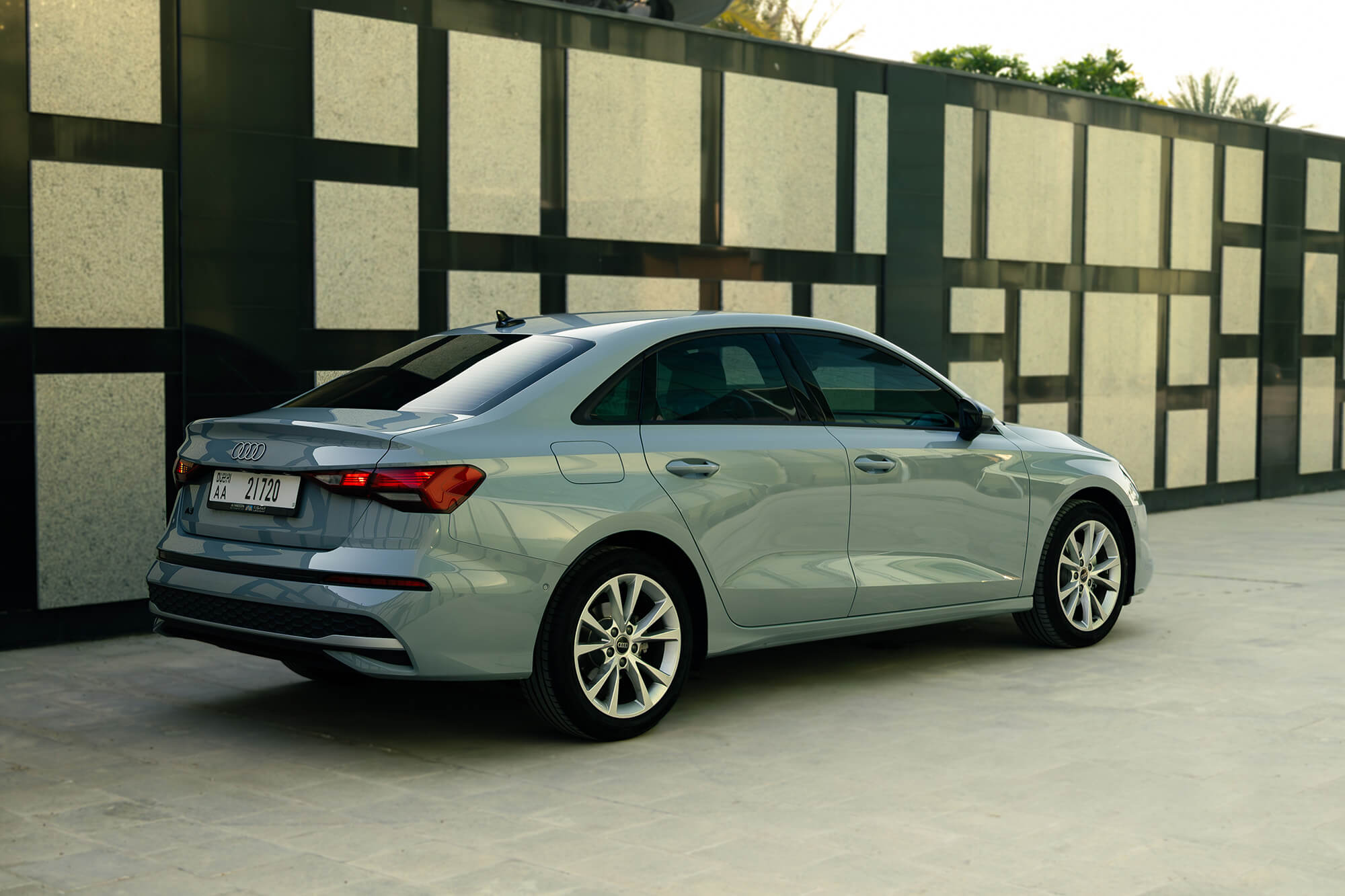 Audi A3 דור חדש אפור