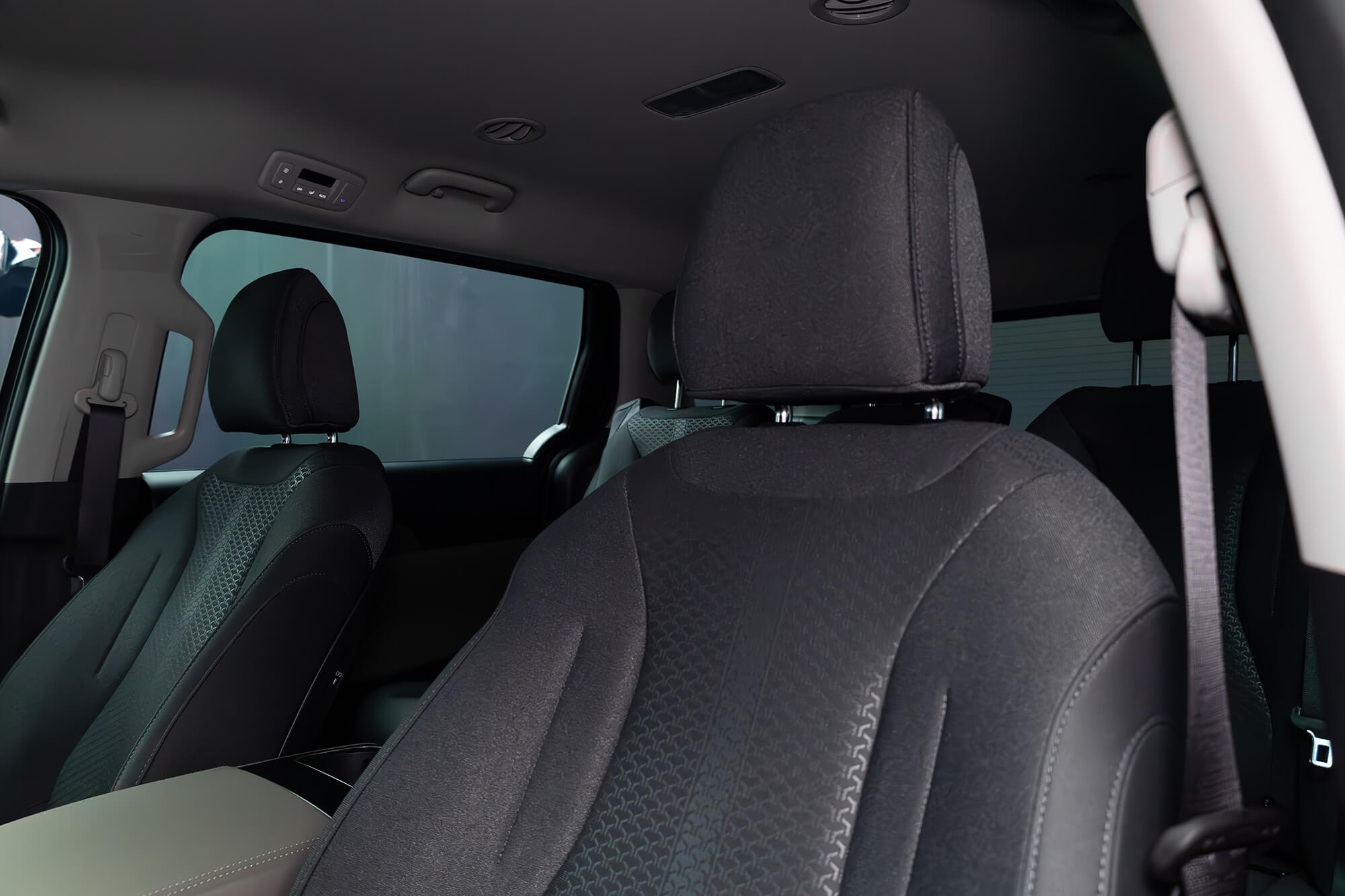 Kia Carnival New Gen Silver