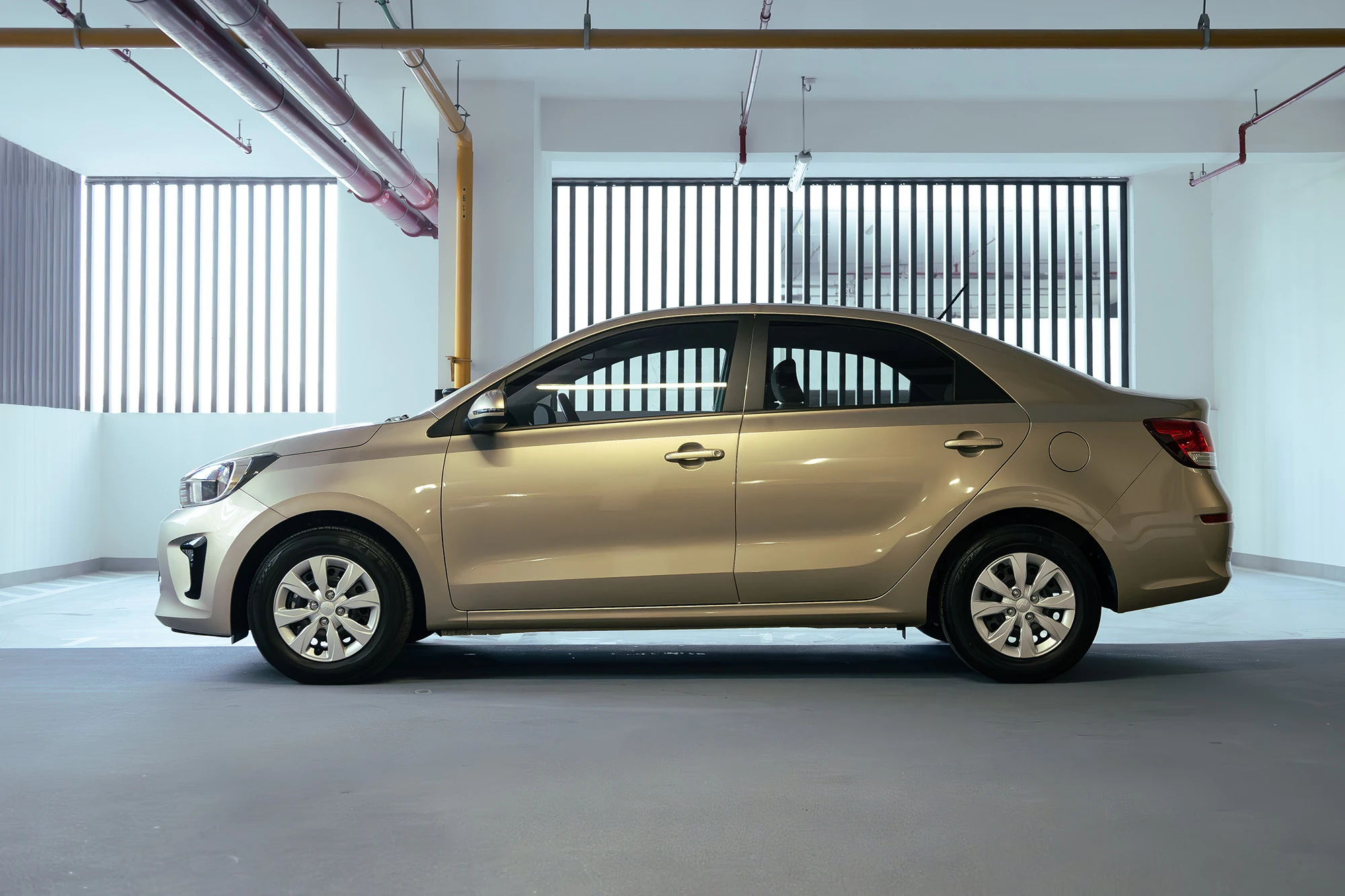 Kia Pegas Gold Kia Pegas Gold