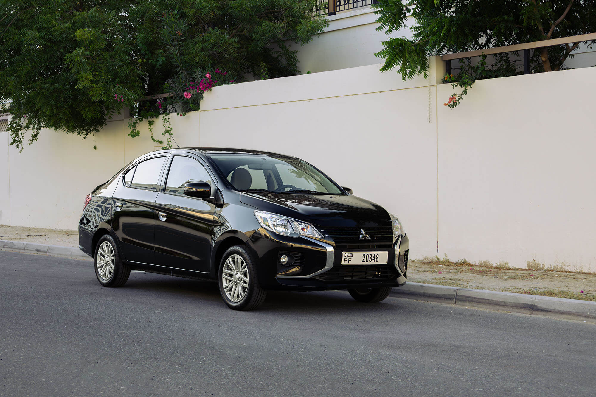 Mitsubishi Attrage Black