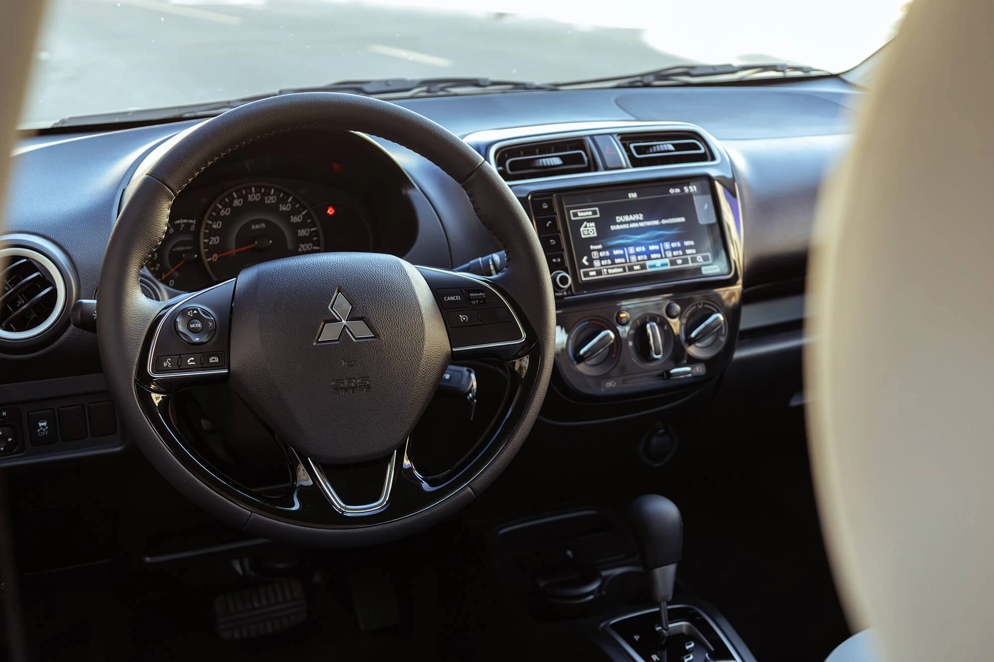 Mitsubishi Attrage Svart Mitsubishi Attrage Svart