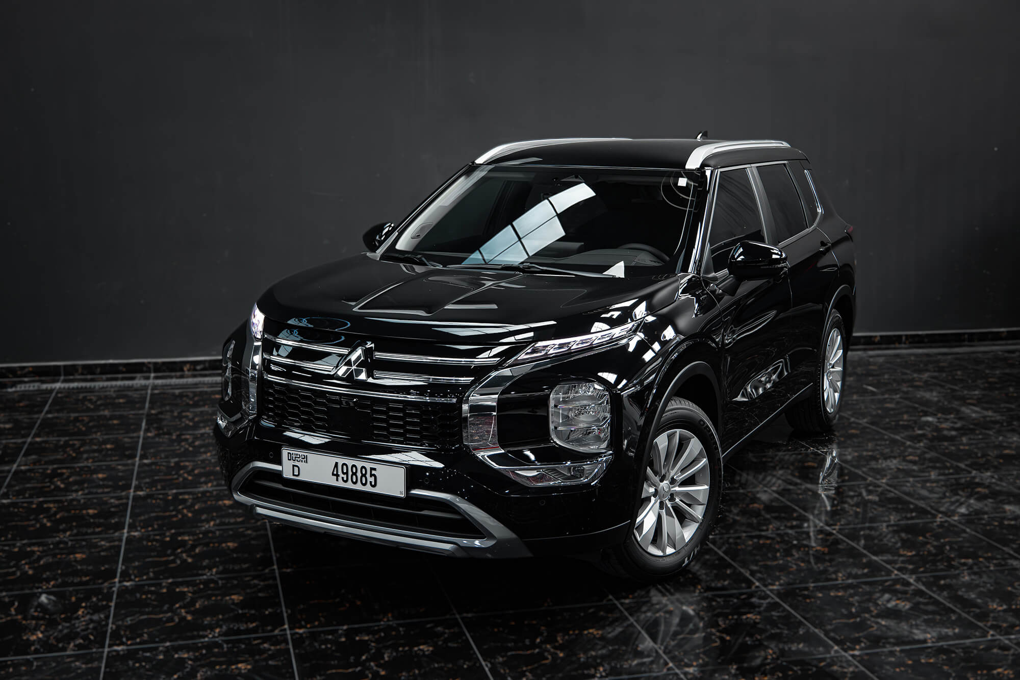 Mitsubishi Outlander Black