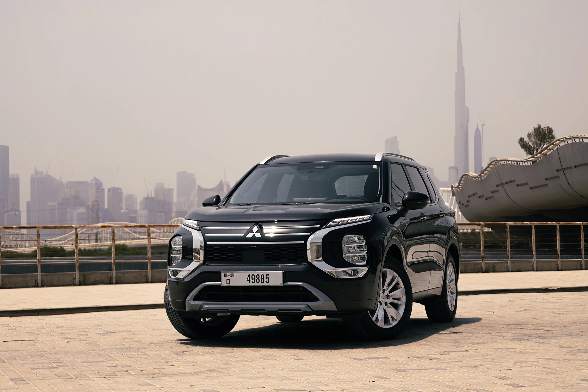 Mitsubishi Outlander Black