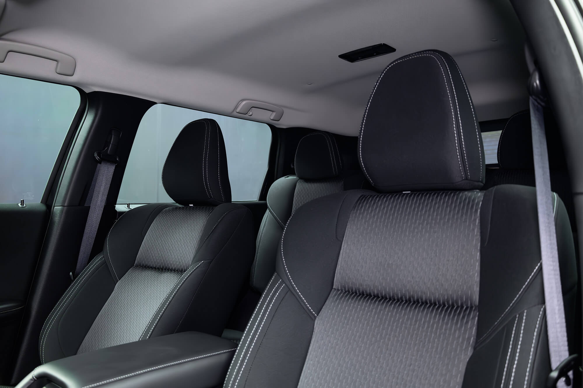 Mitsubishi Outlander Black