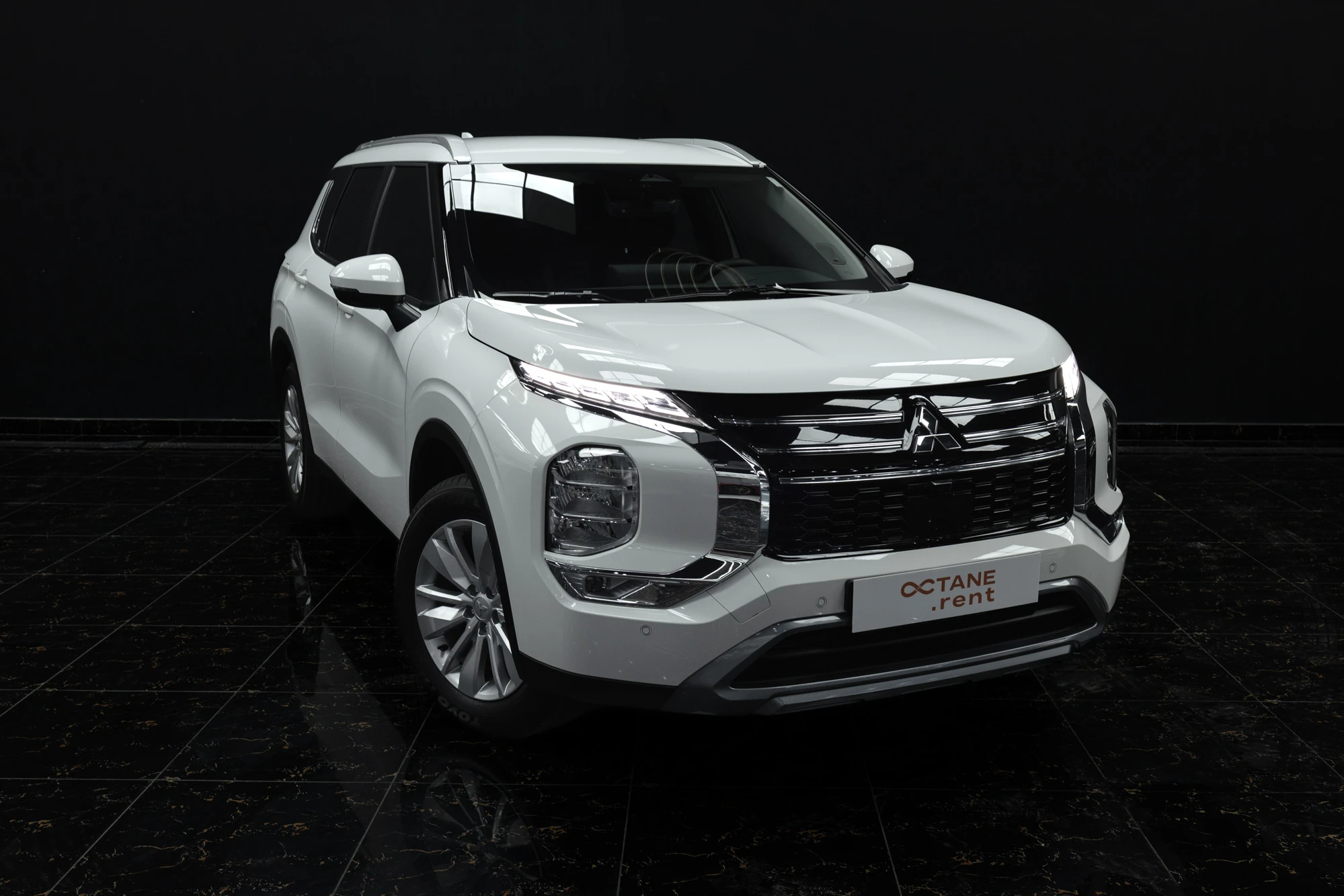 Mitshubishi Outlander Weiß Mitshubishi Outlander Weiß