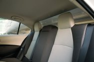 Toyota Corolla לבן
