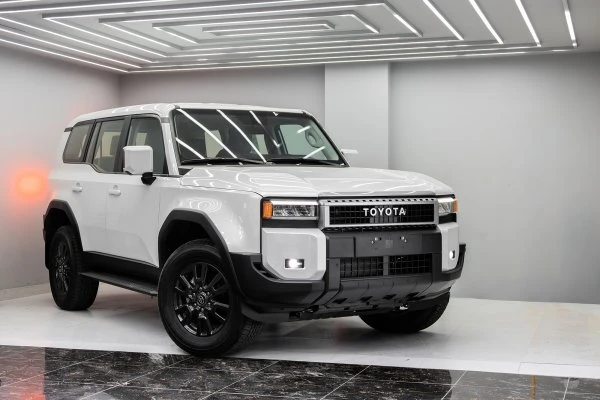 Toyota Prado New Gen White Pearl