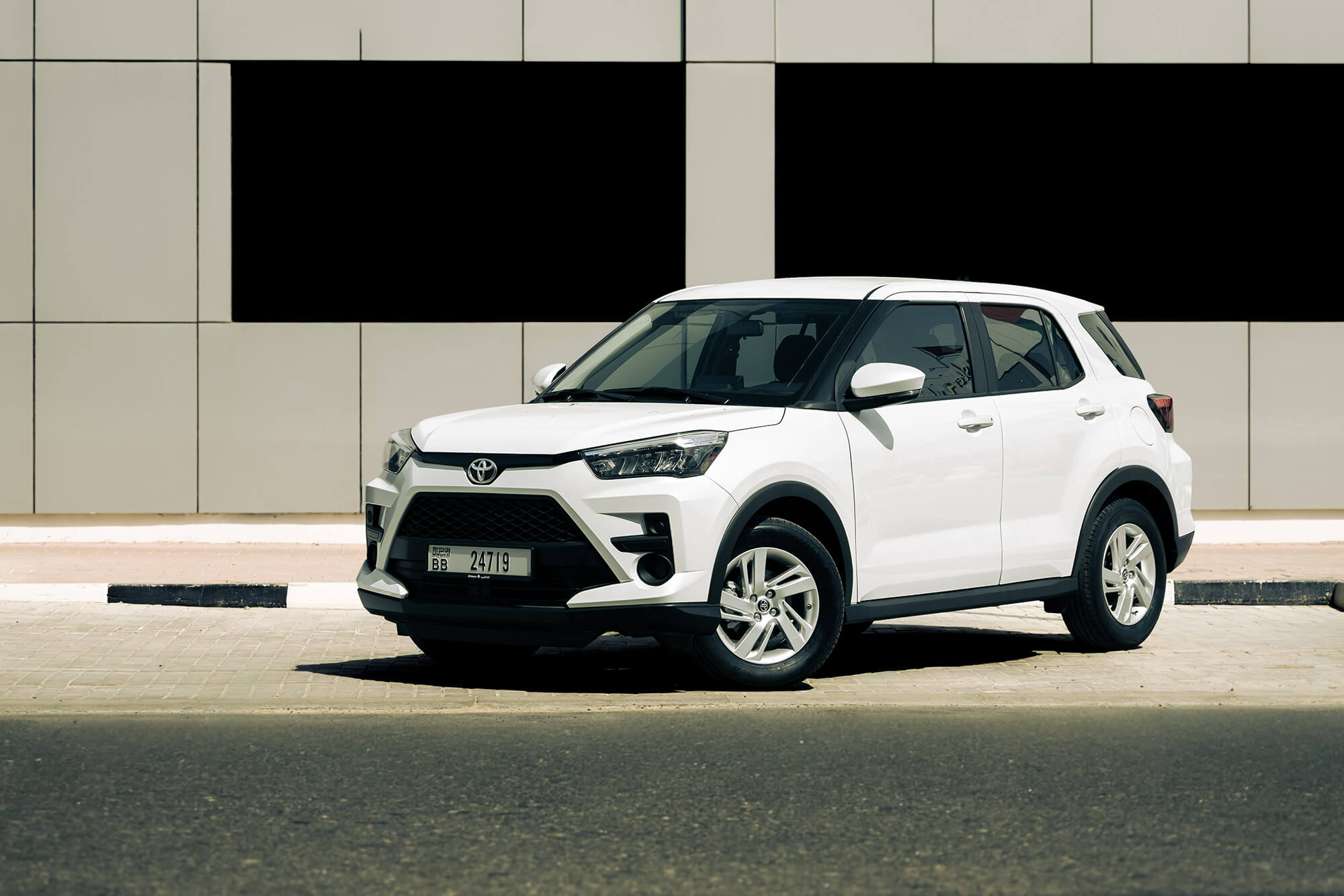 Toyota 雷兹白珍珠