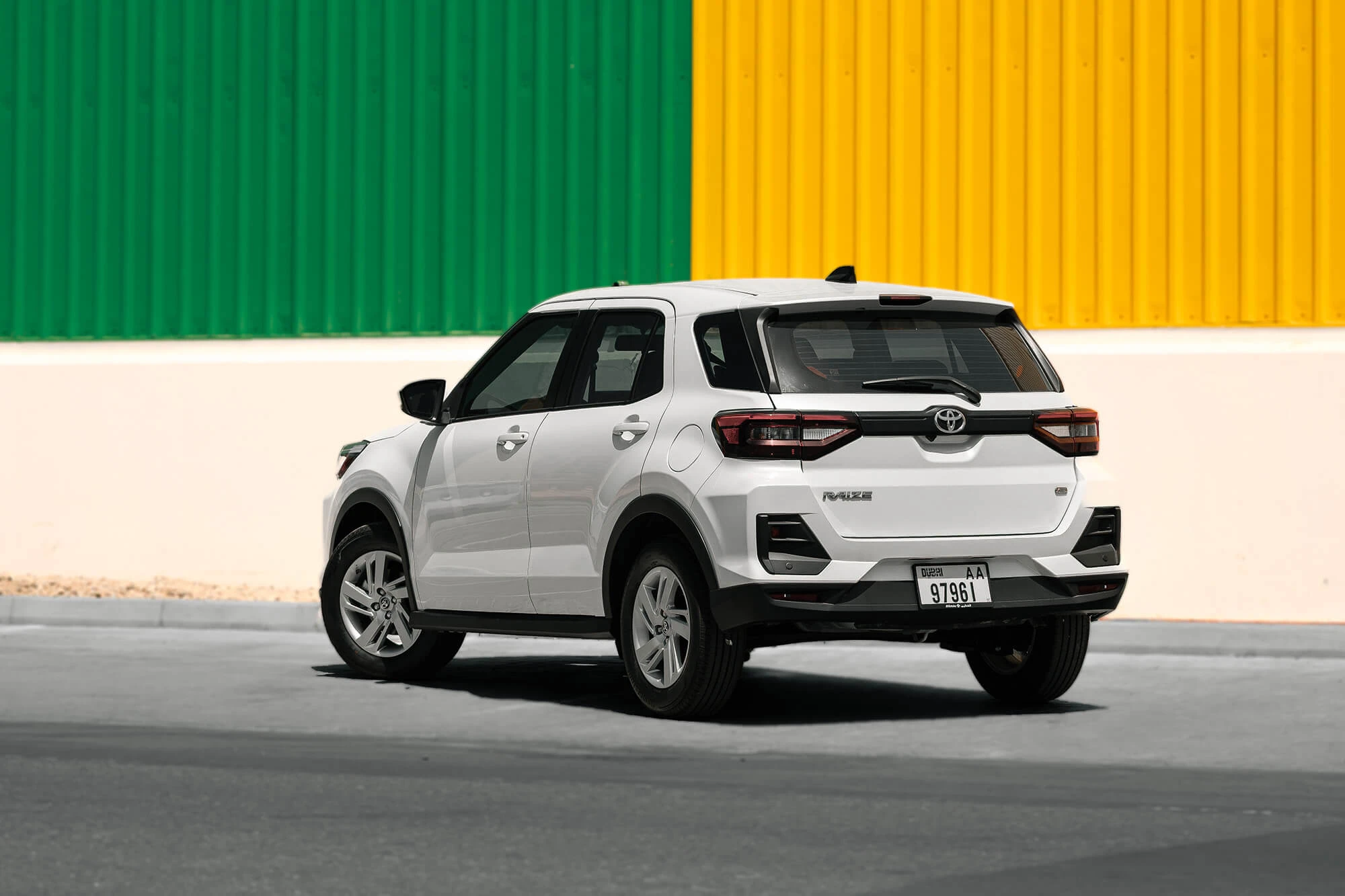 Toyota Raize Vit Pärla