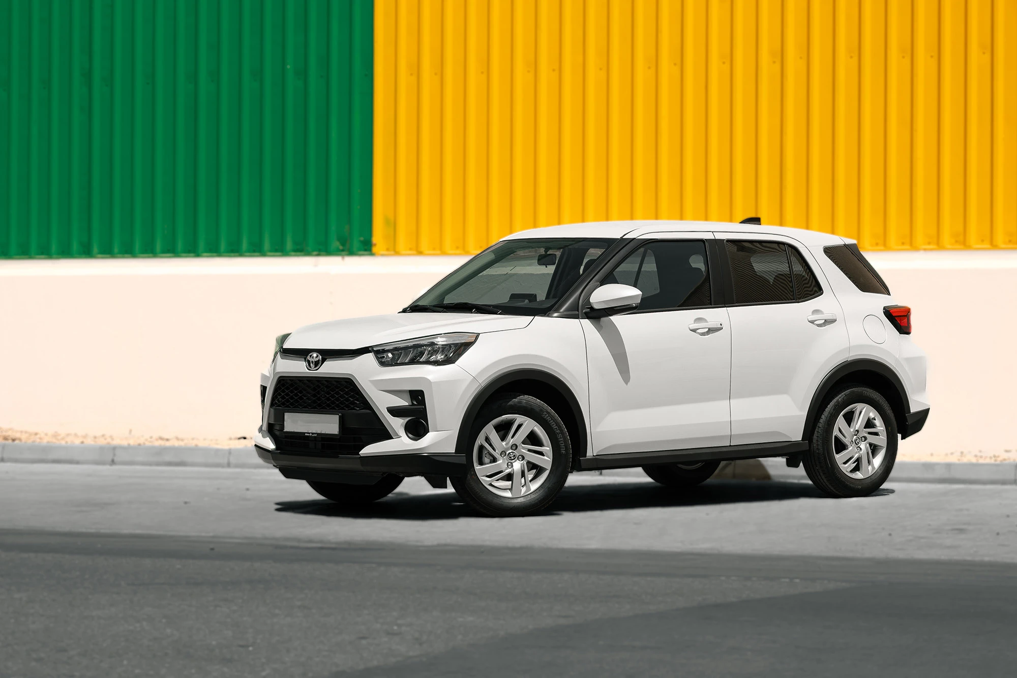 Toyota Raize Weiß Perle