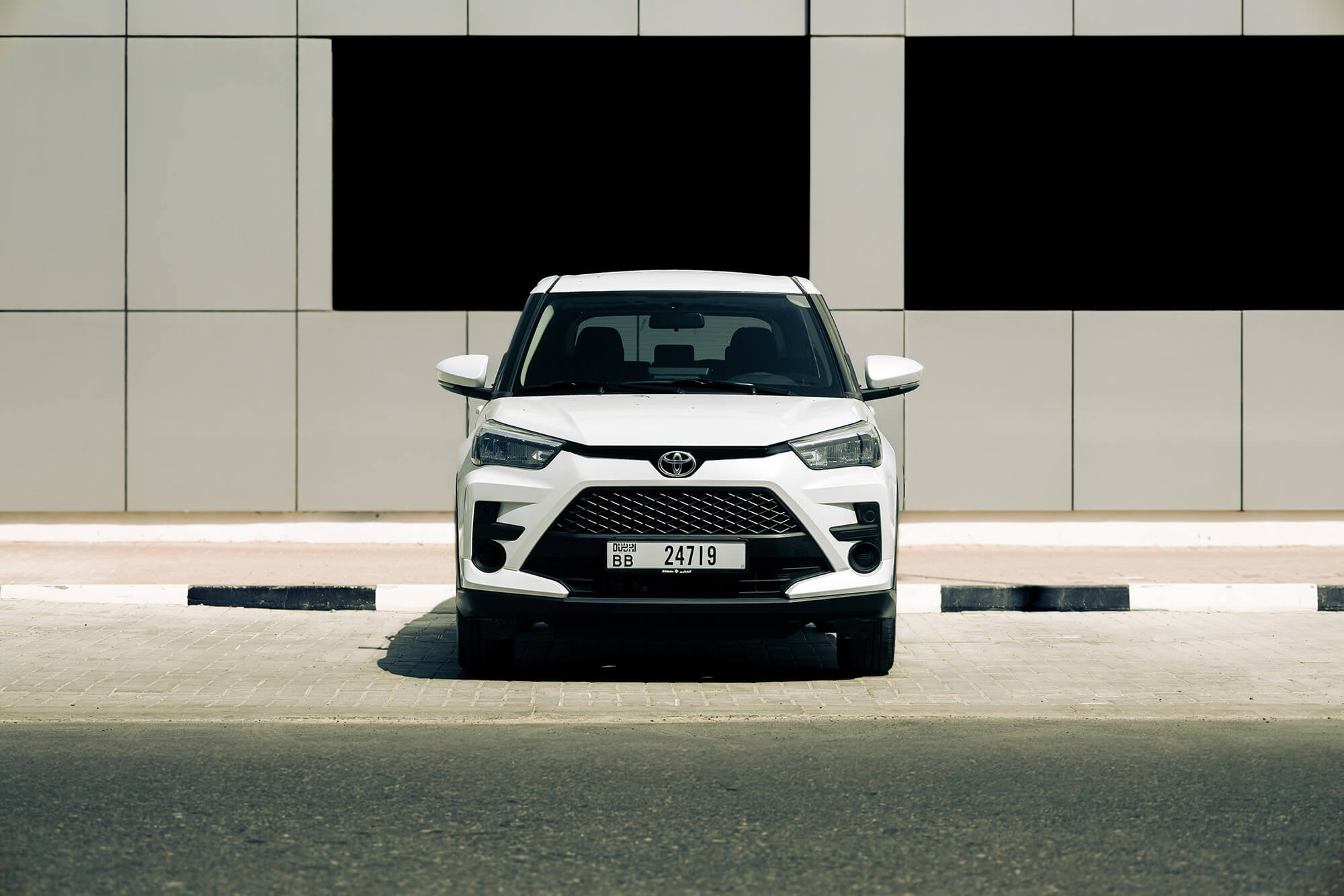 Toyota 雷兹白珍珠