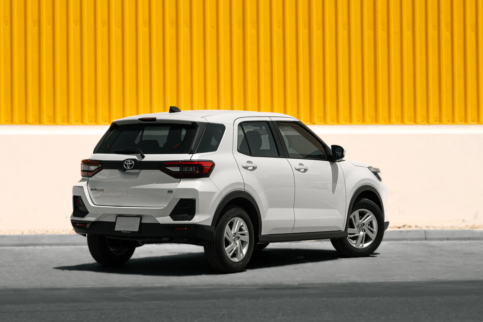 Toyota Raize Weiß Perle