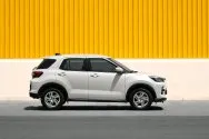 Toyota Raize Weiß Perle