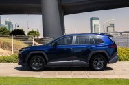 Toyota RAV4 דור חדש, כחול כהה Toyota RAV4 דור חדש, כחול כהה