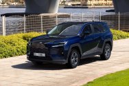 Toyota RAV4 דור חדש, כחול כהה Toyota RAV4 דור חדש, כחול כהה