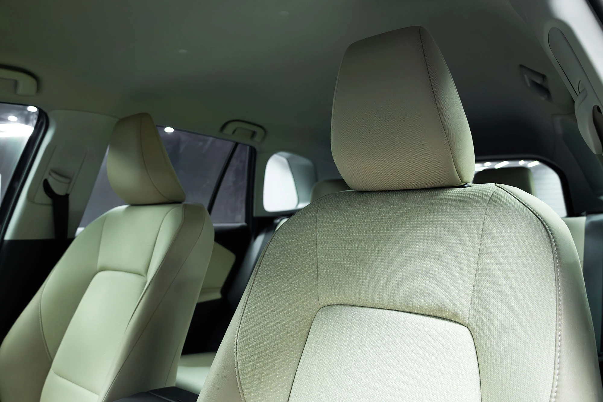 Toyota RAV4 Yeni Nesil Koyu Mavi