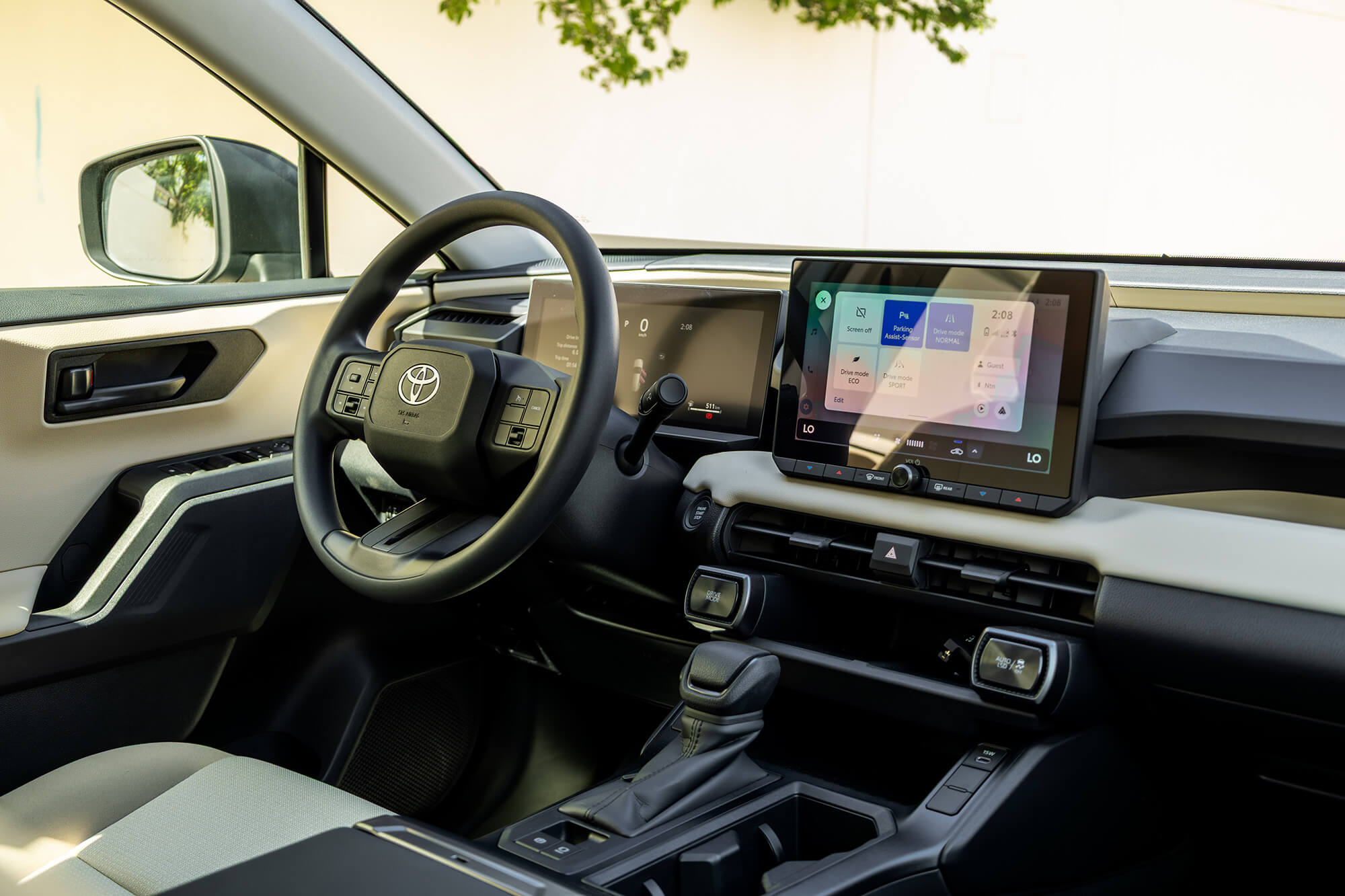 Toyota RAV4 דור חדש, כחול כהה Toyota RAV4 דור חדש, כחול כהה