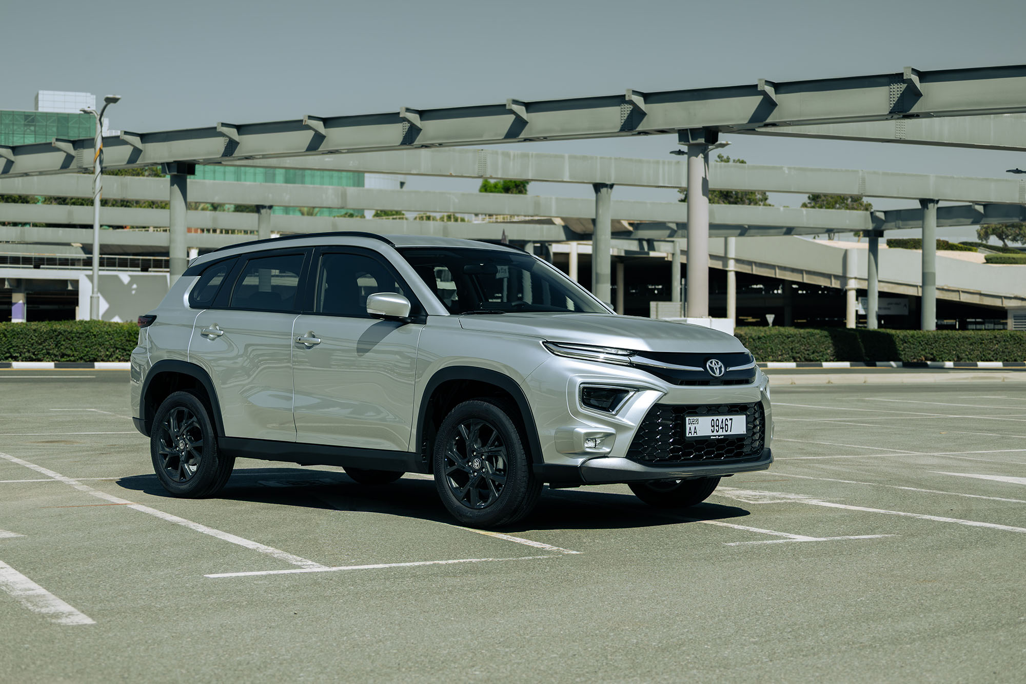 Toyota 城市巡洋舰 银色