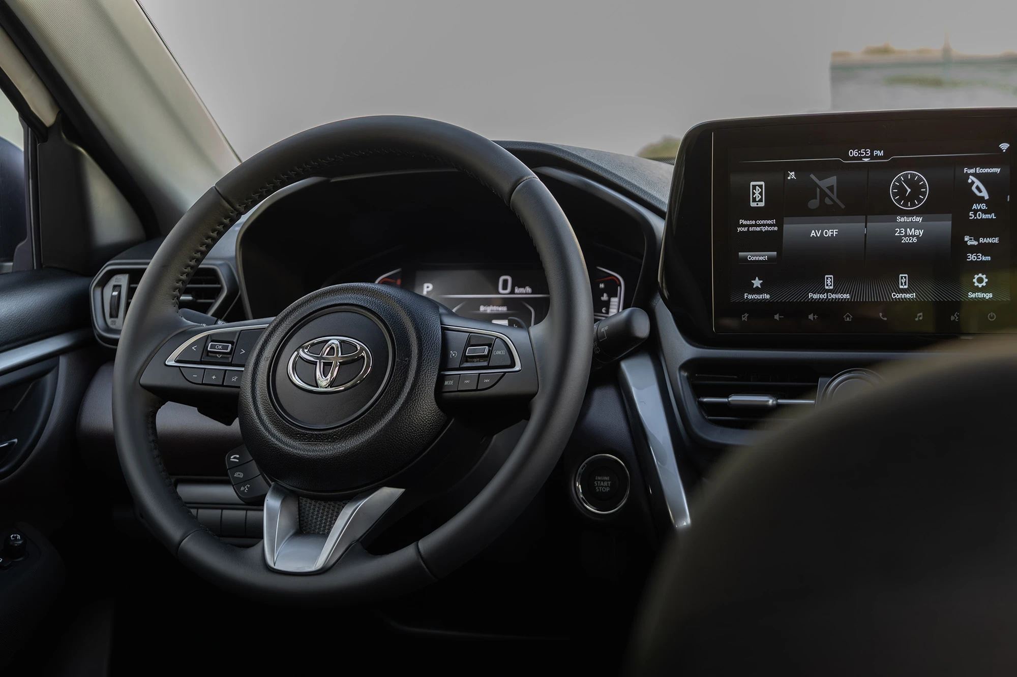 Toyota Urban Cruiser White Pearl