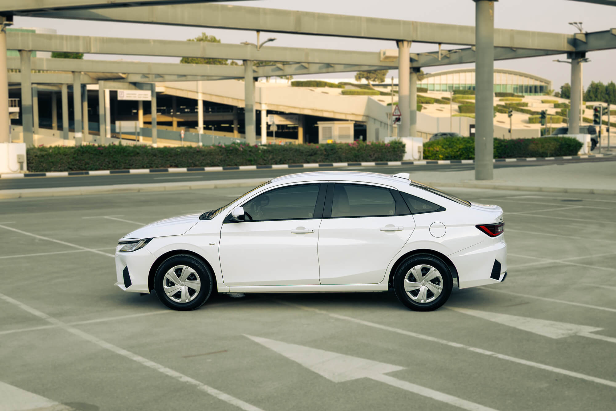 Toyota Yaris דור חדש לבן
