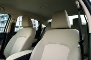 Toyota Yaris דור חדש לבן