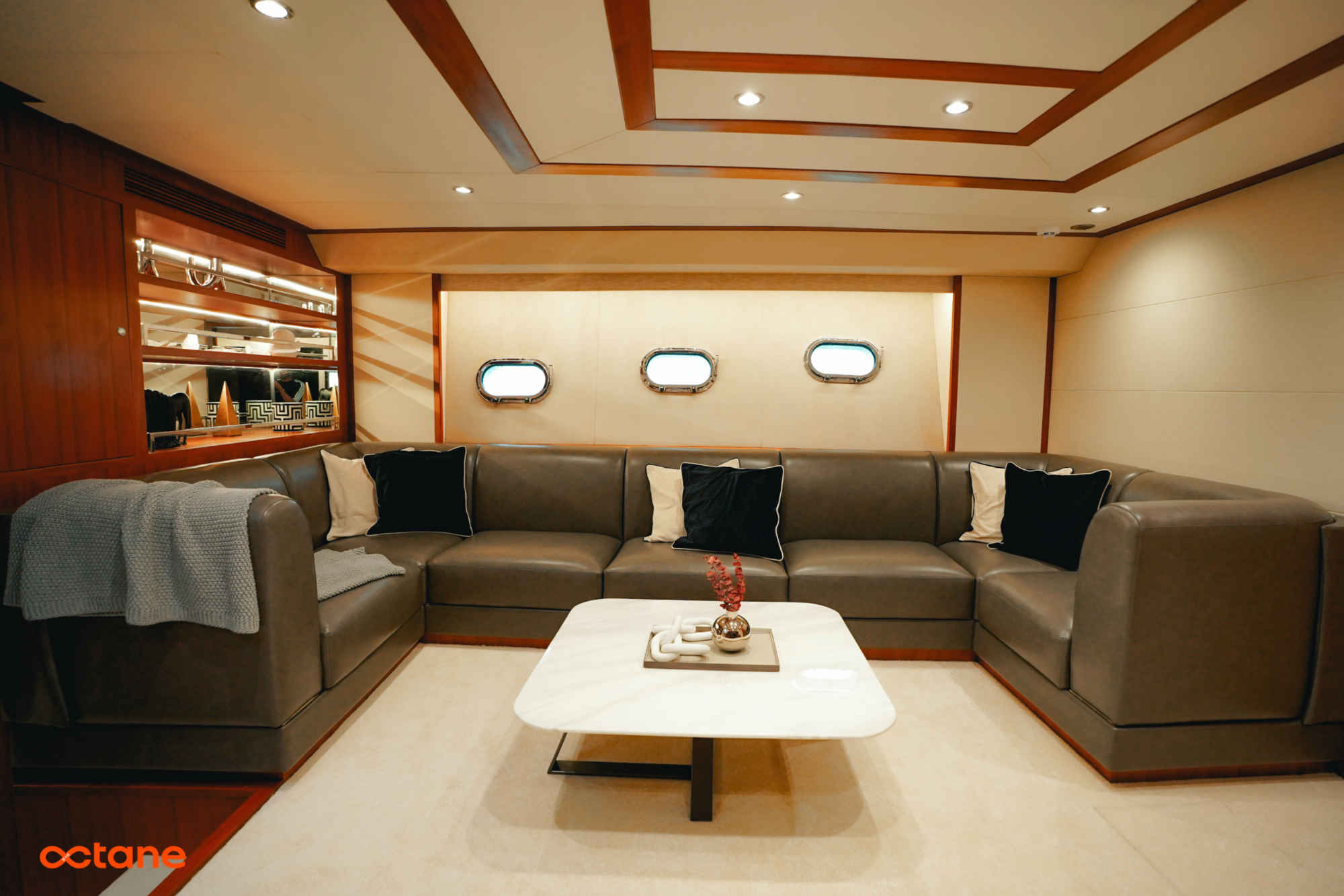 Amsca 92 Luxury Amsca 92 Luxury