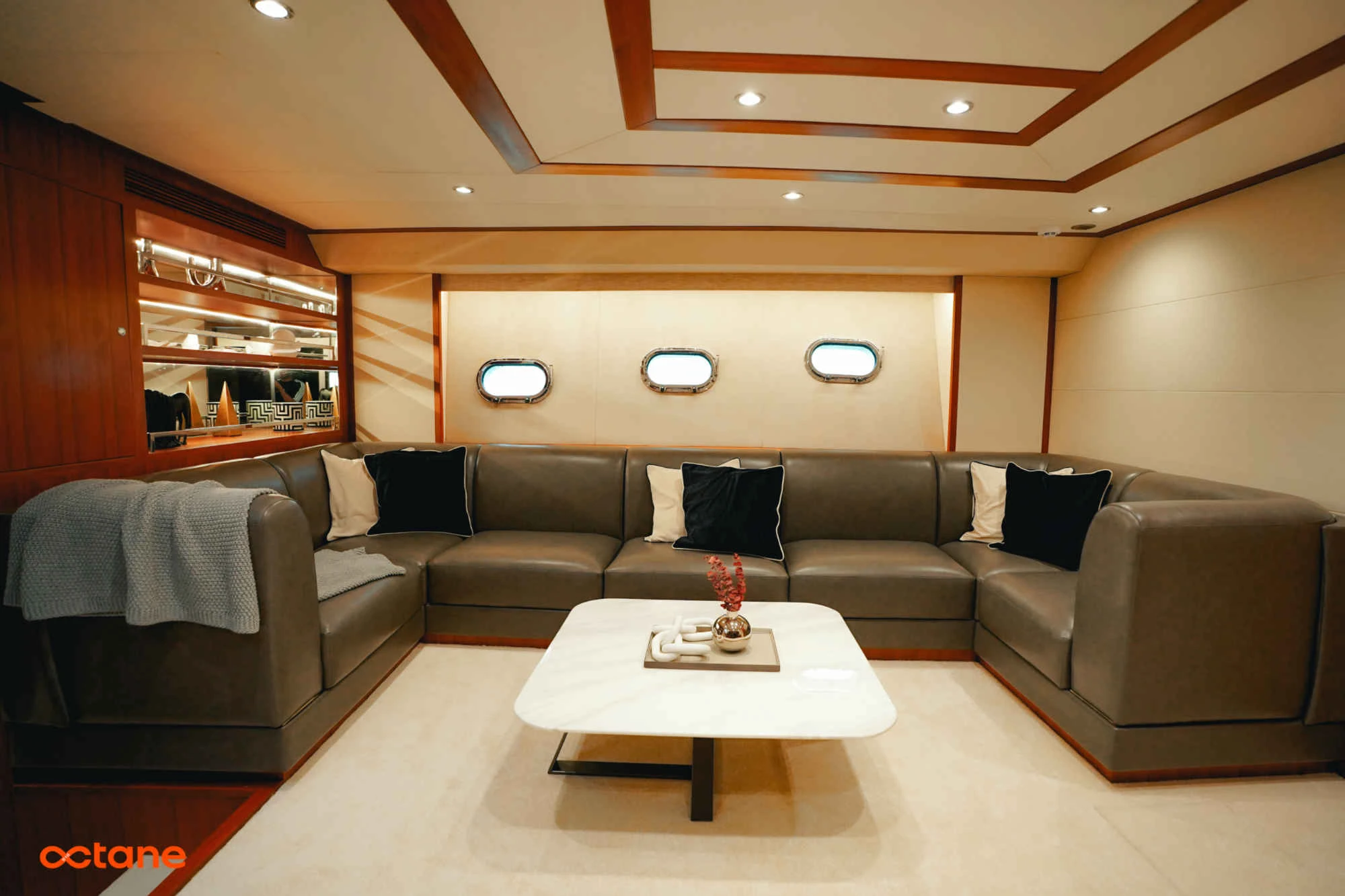 Amsca 92 Luxury Amsca 92 Luxury