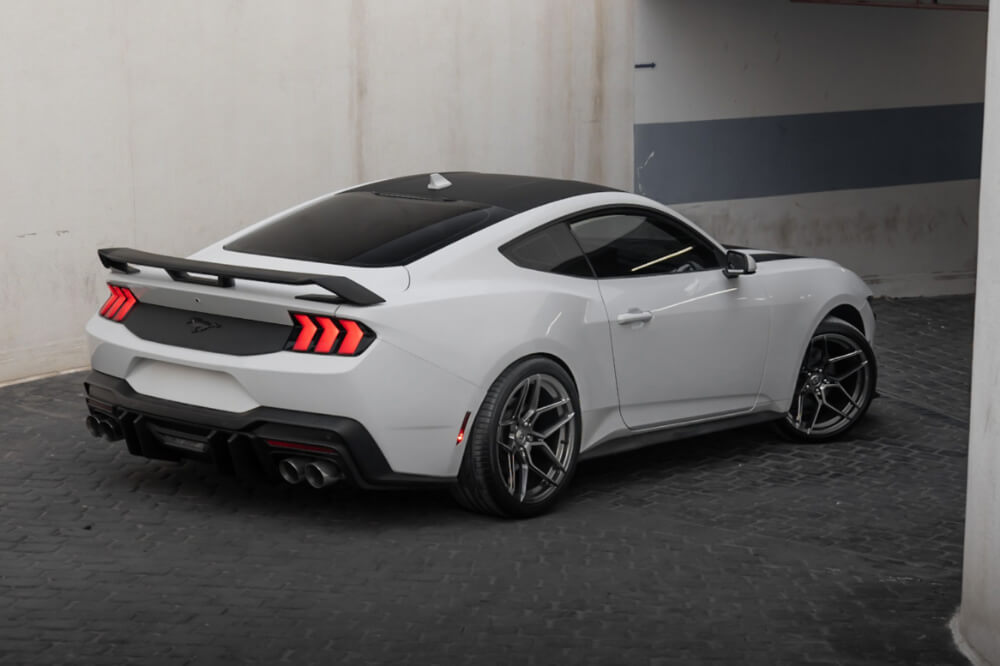 what makes the ford mustang dark horse sc stand out among muscle cars