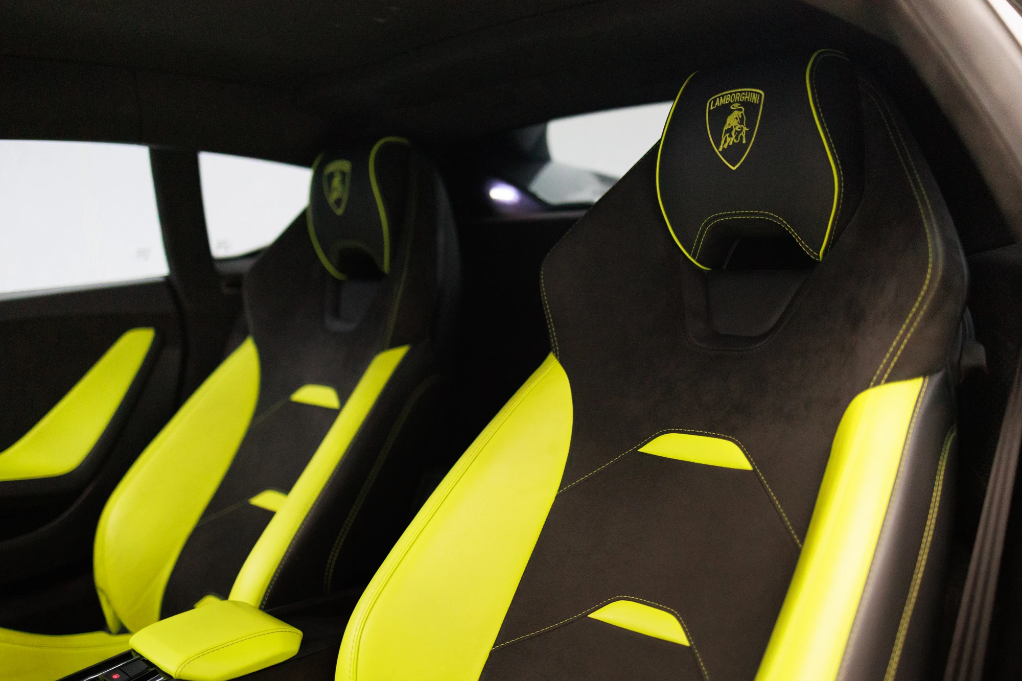 Lamborghini Huracan Tecnica Green