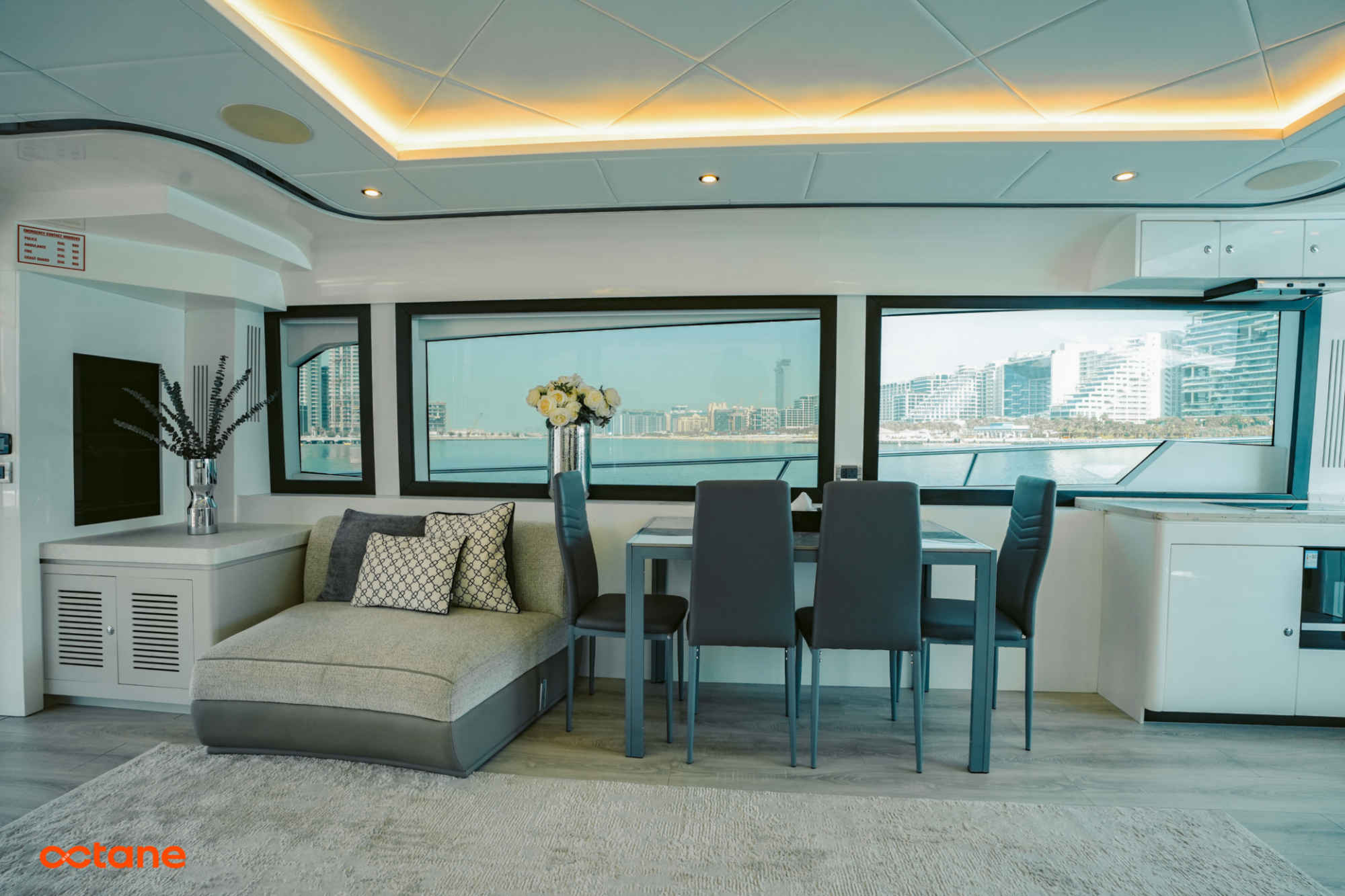 SeaStella 68 Flybridge