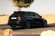 أودي RS3 أسود