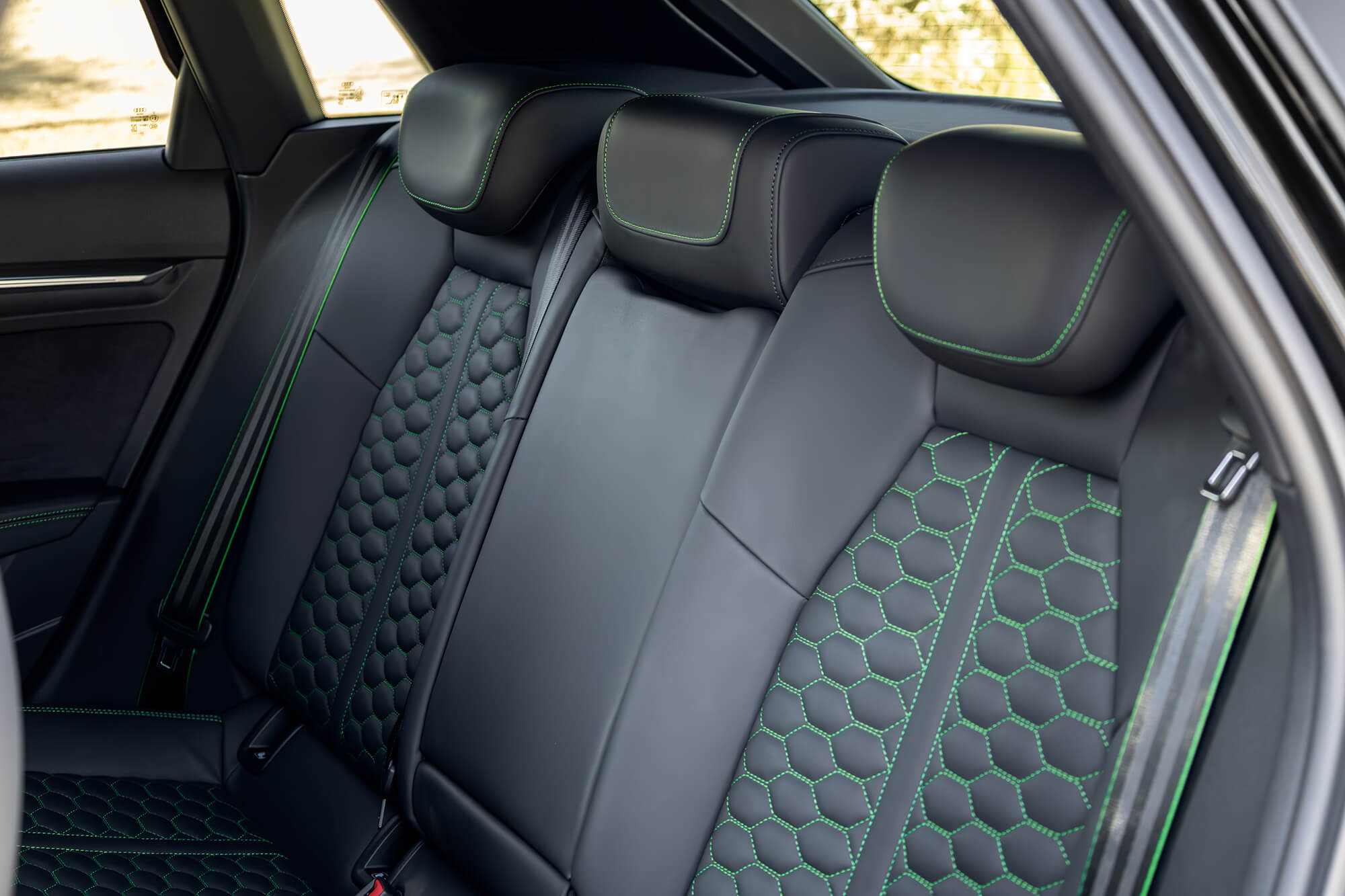 أودي RS3 أسود