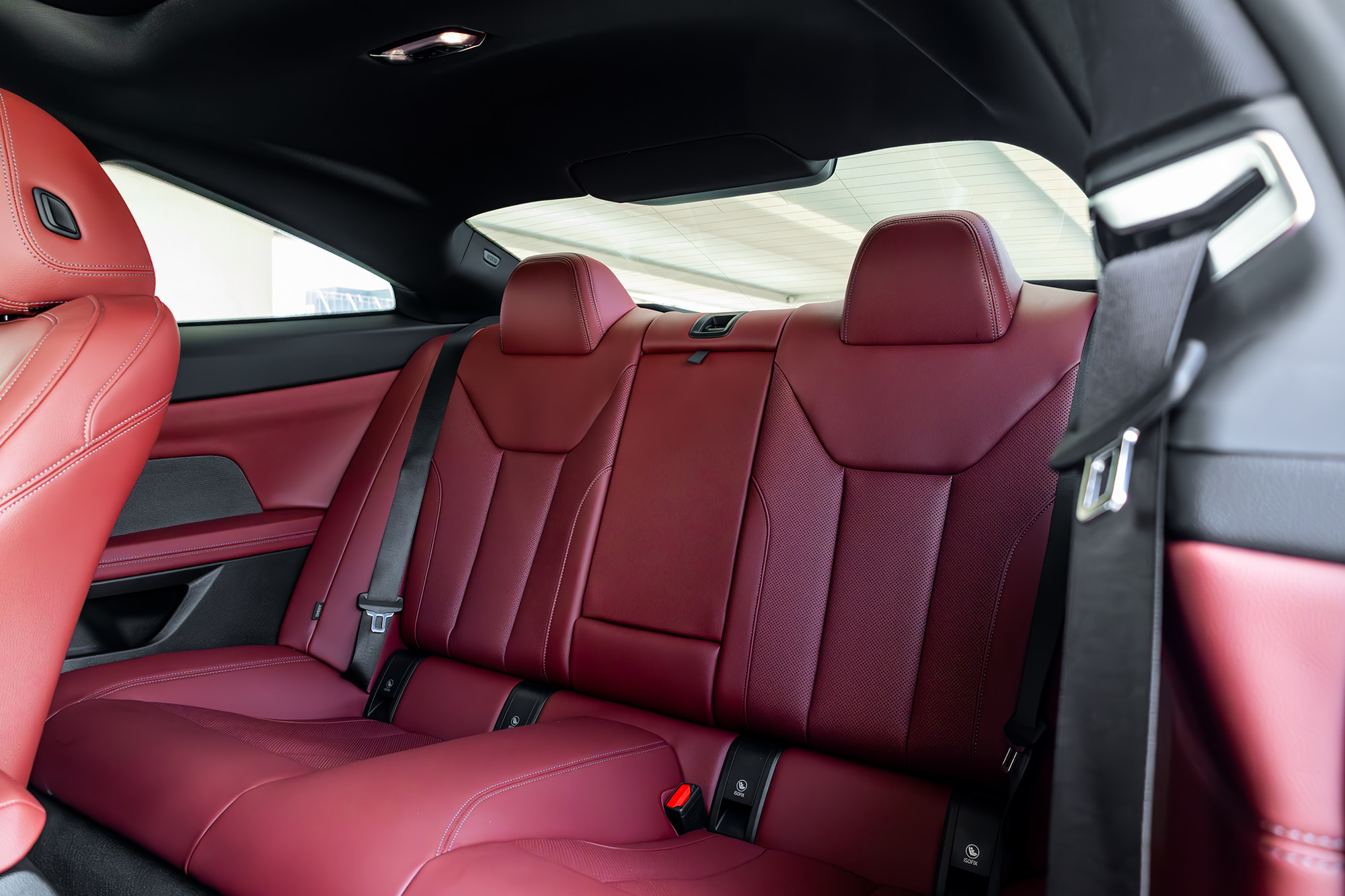 BMW M440 קופה כחול BMW M440 קופה כחול