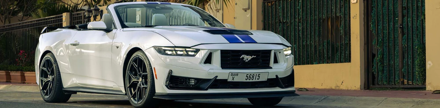 Dubai'de Kiralık Ford Mustang Modellerinin Farklı Türleri
