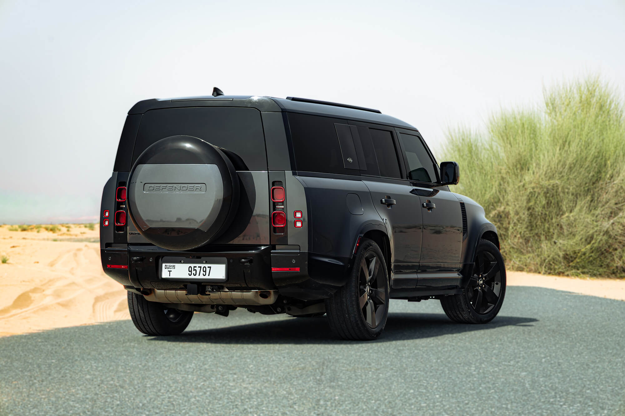 Land Rover Defender 130 Grijs
