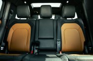 Land Rover Defender 130 Grijs
