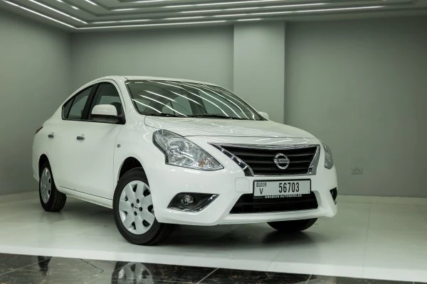Nissan Sunny Blanc