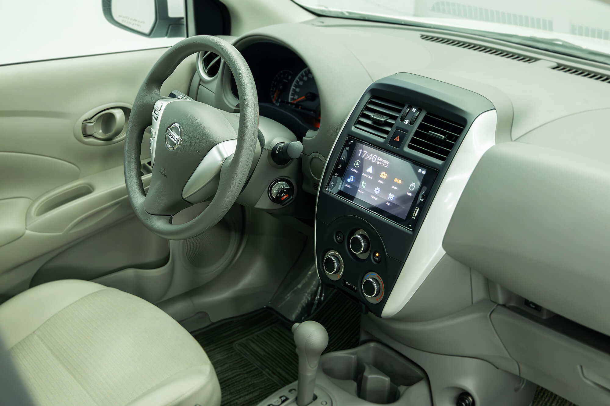 Nissan Sunny Vit