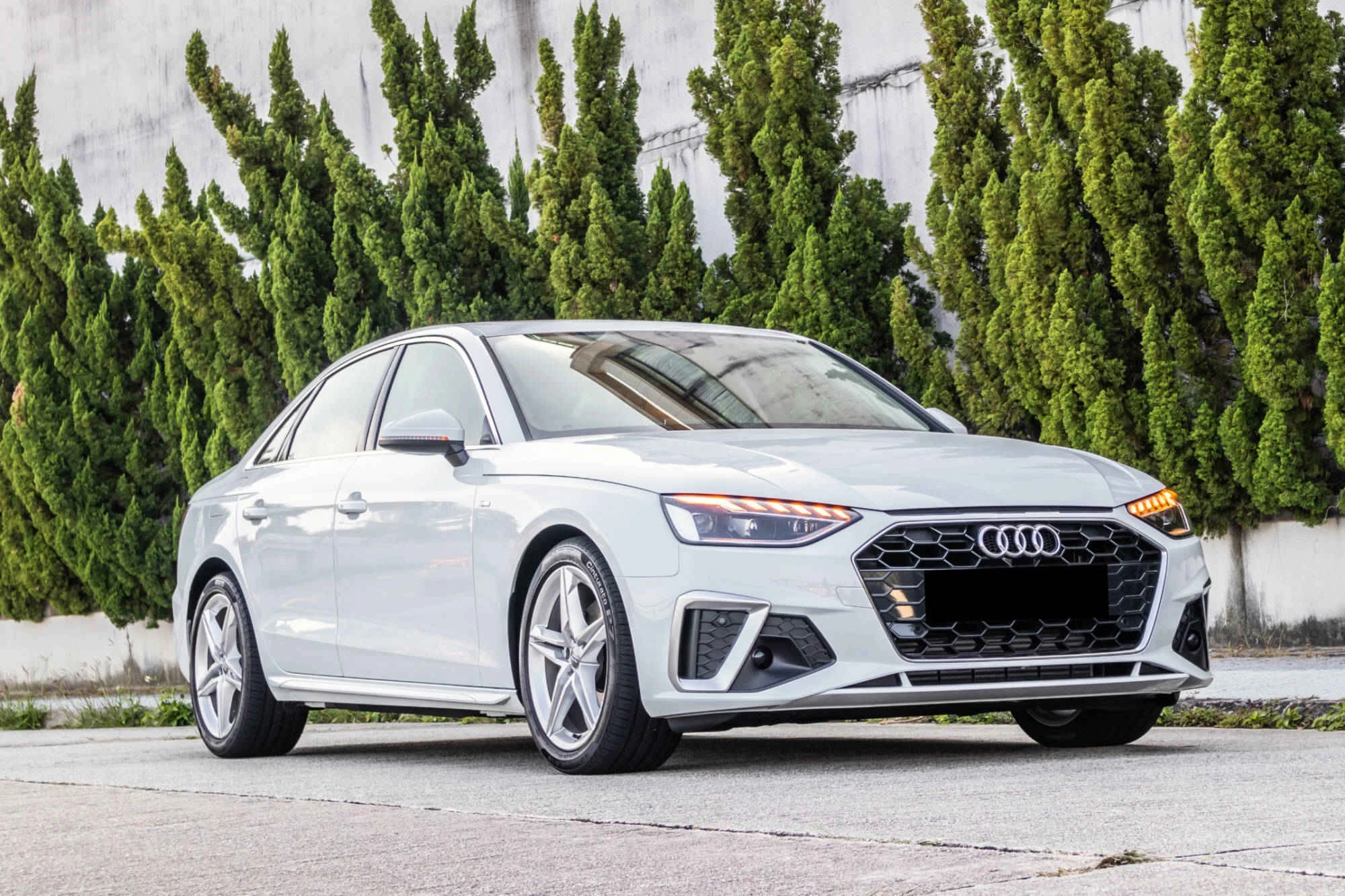 Audi A4 White