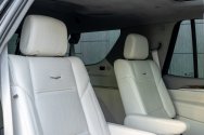Cadillac Escalade דור חדש שחור