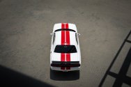 Dodge Challenger GT לבן-אדום Dodge Challenger GT לבן-אדום