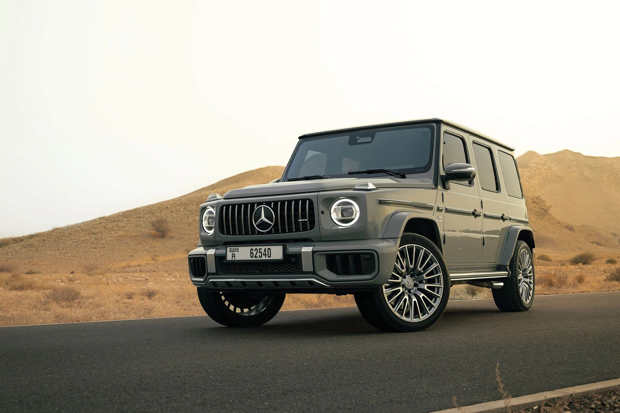 مرسيدس G63 AMG رمادي مرسيدس G63 AMG رمادي