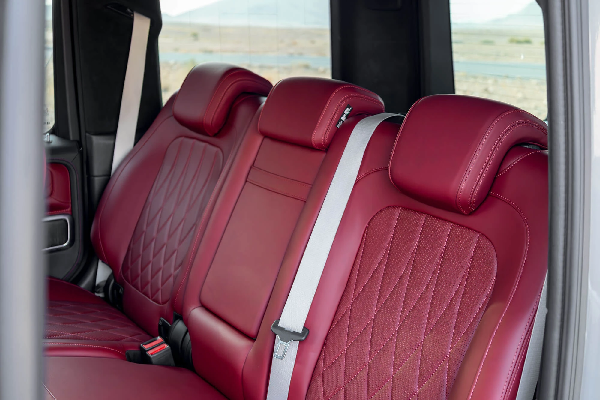 مرسيدس G63 AMG رمادي مرسيدس G63 AMG رمادي