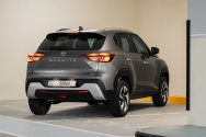 Nissan Magnitgrå Nissan Magnitgrå