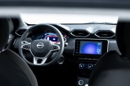 Nissan Magnitgrå Nissan Magnitgrå