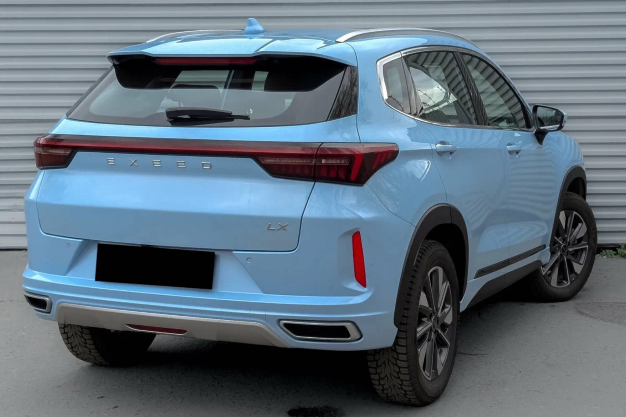 Exeed LX Blue