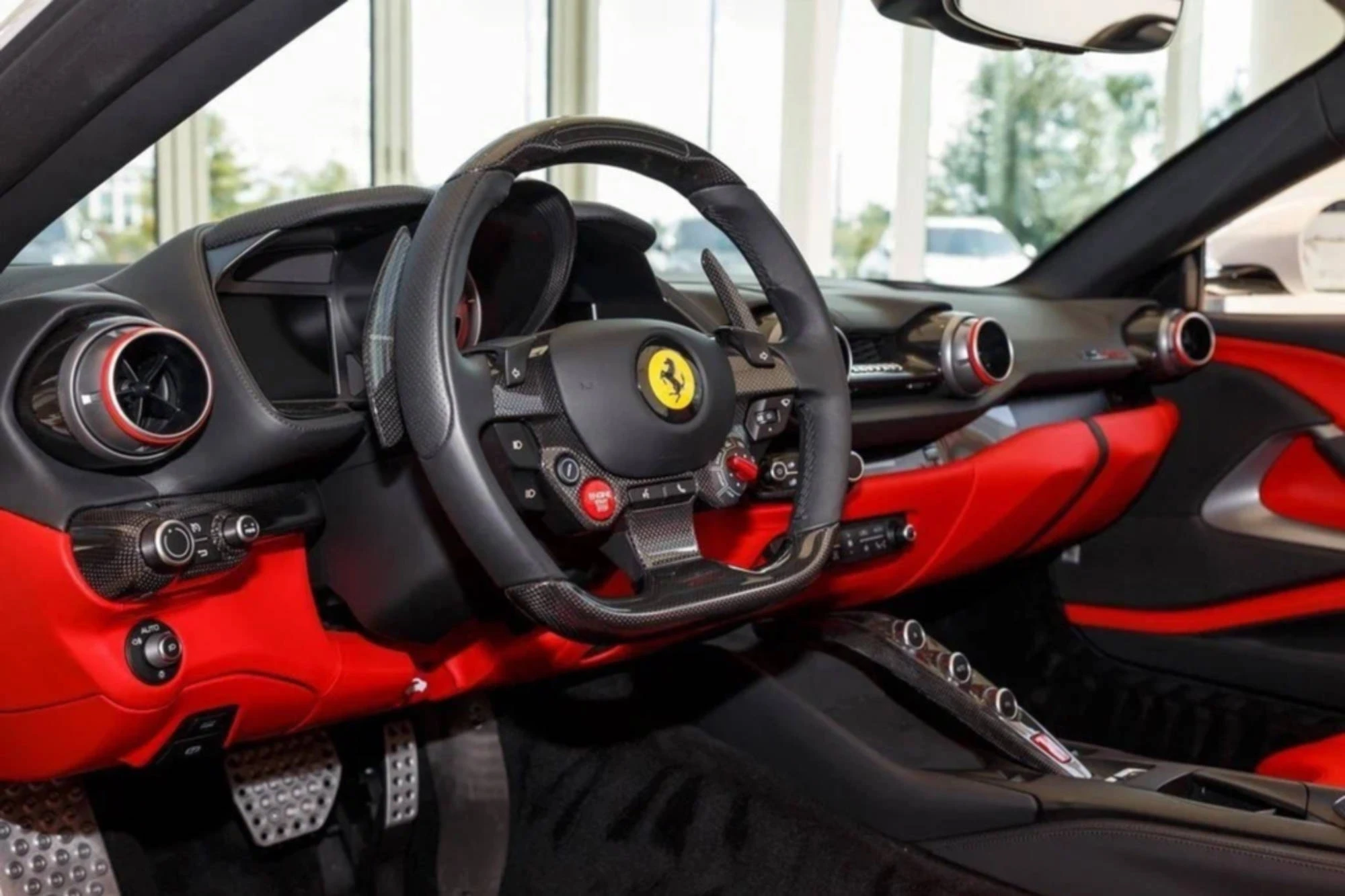 Ferrari 812 GTS Wit