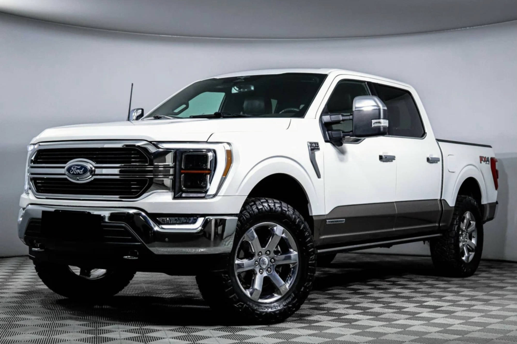 Ford F-150 White